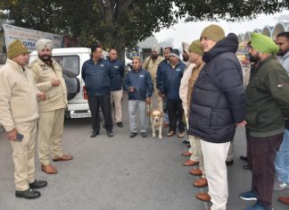 ਜਲੰਧਰ ਕਮਿਸ਼ਨਰੇਟ ਪੁਲਿਸ ਨੇ ਸ਼ਹਿਰ ‘ਚ ਵੱਡੇ ਪੱਧਰ ‘ਤੇ ਚਲਾਈ ਤਲਾਸ਼ੀ ਮੁਹਿੰਮ