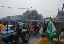 ਮੁਕਤਸਰ ਸਾਹਿਬ ‘ਚ ਵੱਖ-ਵੱਖ ਕਿਸਾਨ ਜਥੇਬੰਦੀਆਂ ਨੇ ਮੰਗਾਂ ਨੂੰ ਲੈ ਕੇ ਕੱਢਿਆ ਟਰੈਕਟਰ ਮਾਰਚ