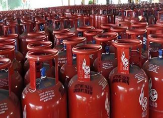 ਪੈਟ੍ਰੋਲ-ਡੀਜ਼ਲ ਮਗਰੋਂ ਗੈਸ ਸਿਲੰਡਰ ਨੂੰ ਲੈ ਕੇ ਆਈ ਵੱਡੀ ਖ਼ਬਰ, ਵਿਗੜ ਸਕਦੇ ਨੇ ਹਾਲਾਤ