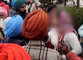 ਗੁਰਦਾਸਪੁਰ : 4 ਬੱਚਿਆਂ ਦੀ ਮਾਂ ਆਸ਼ਿਕ ਦਾ ਵਿਆਹ ਤੁੜਵਾਉਣ ਪੁੱਜੀ ਗੁਰਦੁਆਰਾ ਸਾਹਿਬ, ਵੇਖੋ ਵੀਡੀਓ