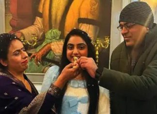 ਫਾਜ਼ਿਲਕਾ : ਸਰਕਾਰੀ ਸਕੂਲ ਤੋਂ ਪੜ੍ਹਾਈ ਕਰਕੇ ਰੂਹਾਨੀ ਬਣੀ CA, ਸਖਤ ਮਿਹਨਤ ਨਾਲ ਕੀਤਾ ਮੁਕਾਮ ਹਾਸਲ