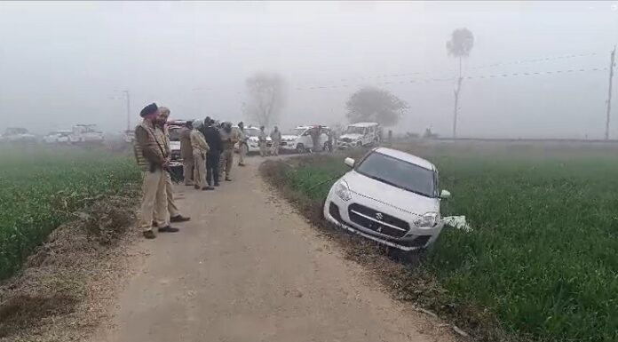 ਤਰਨਤਾਰਨ ‘ਚ ਸਵਿਫਟ ਕਾਰ ਸਵਾਰ ਤੇ ਪੁਲਿਸ ਵਿਚਾਲੇ ਮੁਕਾਬਲਾ, ਕਈ ਰੌਂਦ ਹੋਏ ਫਾਇਰ, ਗੱਡੀ ਛੱਡ ਕੇ ਭੱਜਾ ਬਦਮਾਸ਼