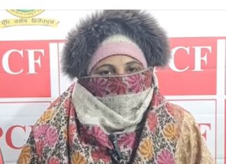 ਫਿਰੋਜ਼ਪੁਰ : ਕੁੜੀ ਨੂੰ ਕੱਢ ਕੇ ਲੈ ਗਿਆ ਮੁੰਡਾ, ਪਿੱਛੋਂ ਕੁੜੀ ਦੇ ਘਰਦਿਆਂ ਨੇ ਮੁੰਡੇ ਦੇ ਪਰਿਵਾਰ ਨੂੰ ਨੰਗਾ ਕਰਕੇ ਬੇਰਹਿਮੀ ਨਾਲ ਕੁੱਟਿਆ, ਵੇਖੋ ਵੀਡੀਓ