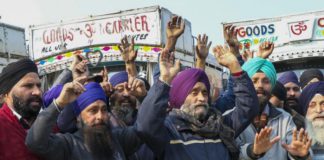 ਦੇਸ਼ ਭਰ ‘ਚ ‘ਹਿੱਟ ਐਂਡ ਰਨ’ ਕਾਨੂੰਨ ਖਿਲਾਫ ਟਰੱਕ ਡਰਾਈਵਰਾਂ ਵੱਲੋਂ ਪ੍ਰਦਰਸ਼ਨ, ਟਰਾਂਸਪੋਰਟਰਾਂ ਨੇ ਕੇਂਦਰ ਸਰਕਾਰ ਅੱਗੇ ਰੱਖੀ ਇਹ ਮੰਗ