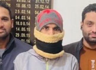 ਜਲੰਧਰ : ਲੁਟੇਰਾ ਗੈਂ.ਗ ਦਾ ਸਰਗਣਾ ਆਦਮਪੁਰ ਥਾਣੇ ਤੋਂ ਫਰਾਰ, ਅੱਜ ਅਦਾਲਤ ‘ਚ ਕਰਨਾ ਸੀ ਪੇਸ਼