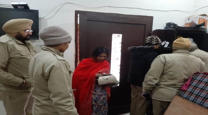 ਸੂਬੇ ’ਚ ਨਸ਼ਿਆਂ ਖਿਲਾਫ ਪੰਜਾਬ ਪੁਲਿਸ ਦਾ ਵੱਡਾ ਸਰਚ ਅਭਿਆਨ, ਕਈ ਘਰਾਂ ਨੂੰ ਤਾਲੇ ਲਗਾ ਕੇ ਭੱਜੇ ਲੋਕ