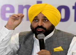 ਲੋਹੜੀ ਤੋਂ ਪਹਿਲਾਂ CM ਭਗਵੰਤ ਮਾਨ ਦਾ ਨੌਜਵਾਨਾਂ ਨੂੰ ਵੱਡਾ ਤੋਹਫ਼ਾ : ਕਿਹਾ – ਇਸੇ ਮਹੀਨੇ ਹੋਰ ਮਿਲਣਗੀਆਂ ਨੌਕਰੀਆਂ