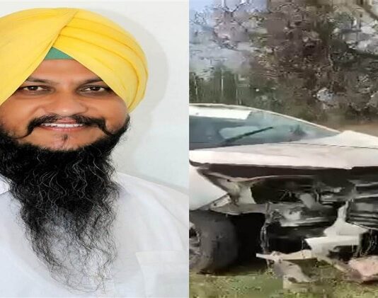 ਦਸੂਹਾ : ‘ਆਪ’ ਵਿਧਾਇਕ ਕਰਮਬੀਰ ਘੁੰਮਣ ਦੀ ਕਾਰ ਨੂੰ ਟਰੱਕ ਨੇ ਮਾ.ਰੀ ਟੱ.ਕਰ, ਗੰਭੀਰ ਹਾਲਤ ‘ਚ ਹਸਪਤਾਲ ਦਾਖਲ