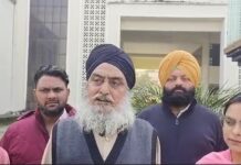 ਗੁਰਦਾਸਪੁਰ : ਪੈਟਰੋਲ ਪੰਪ ‘ਤੇ ਖੜ੍ਹਾ ਟਰੱਕ ਹੋਇਆ ਚੋਰੀ, 3 ਧੀਆਂ ਦੇ ਪਿਓ ਨੇ ਬਿਆਨ ਕੀਤਾ ਦਰਦ