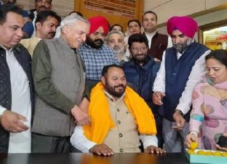 ਕੁਲਦੀਪ ਕੁਮਾਰ ਨੇ ਸੰਭਾਲਿਆ ਚੰਡੀਗੜ੍ਹ ਮੇਅਰ ਦਾ ਅਹੁਦਾ, 4 ਮਾਰਚ ਨੂੰ ਹੋਣਗੀਆਂ ਸੀਨੀਅਰ ਡਿਪਟੀ ਮੇਅਰ ਤੇ ਡਿਪਟੀ ਮੇਅਰ ਦੀਆਂ ਚੋਣਾਂ