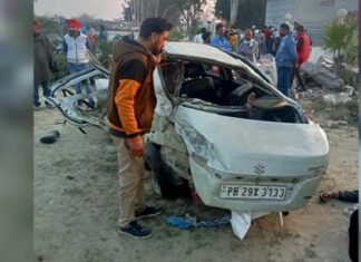 ਫਿਰੋਜ਼ਪੁਰ : ਕਾਰ ਦਾ ਟਾਇਰ ਫਟਣ ਕਾਰਨ ਵਾਪਰਿਆ ਵੱਡਾ ਹਾਦਸਾ, 5 ਦੋਸਤਾਂ ਦੀ ਮੌ.ਤ, 1 ਗੰਭੀਰ