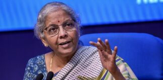 ਕਿਸਾਨ ਅੰਦੋਲਨ ਵਿਚਾਲੇ ਵਿੱਤ ਮੰਤਰੀ ਸੀਤਾਰਮਨ ਬੋਲੇ, ਅਸੀਂ ਕਿਸਾਨੀ ਮੁੱਦਿਆਂ ‘ਤੇ ਈਮਾਨਦਾਰੀ ਨਾਲ ਕੰਮ ਕਰ ਰਹੇ ਹਾਂ