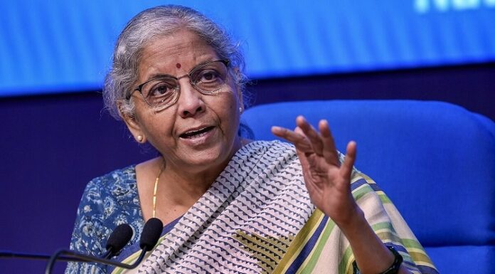 ਕਿਸਾਨ ਅੰਦੋਲਨ ਵਿਚਾਲੇ ਵਿੱਤ ਮੰਤਰੀ ਸੀਤਾਰਮਨ ਬੋਲੇ, ਅਸੀਂ ਕਿਸਾਨੀ ਮੁੱਦਿਆਂ ‘ਤੇ ਈਮਾਨਦਾਰੀ ਨਾਲ ਕੰਮ ਕਰ ਰਹੇ ਹਾਂ