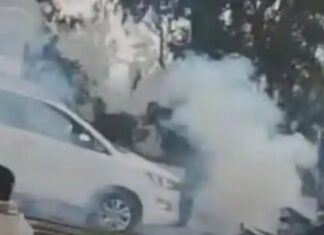 ਸ਼ੰਭੂ ਬਾਰਡਰ ‘ਤੇ ਮਾਹੌਲ ਬਣਿਆ ਤਣਾਅਪੂਰਨ, ਹਰਿਆਣਾ ਪੁਲਿਸ ਨੇ ਛੱਡੇ ਹੰਝੂ ਗੈਸ ਦੇ ਗੋਲ਼ੇ