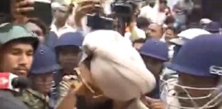 ਖਾਲਿਸਤਾਨੀ ਆਖਣ ‘ਤੇ ਭੜਕਿਆ ਸਿੱਖ ਅਫਸਰ, ਭਾਜਪਾ ਵਰਕਰਾਂ ਨੂੰ ਸੁਣਾਈਆਂ ਖਰੀਆਂ-ਖਰੀਆਂ