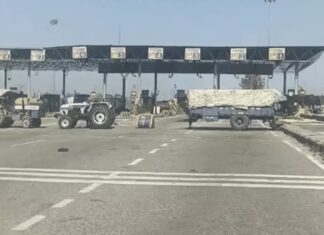 ਲੁਧਿਆਣਾ ‘ਚ ਕਿਸਾਨਾਂ ਨੇ ਦਿੱਲੀ-ਜੰਮੂ ਨੈਸ਼ਨਲ ਹਾਈਵੇ ਕੀਤਾ ਜਾਮ,ਖਨੌਰੀ ਸਰਹੱਦ ‘ਤੇ ਨੌਜਵਾਨ ਕਿਸਾਨ ਦੀ ਮੌਤ ਦੇ ਵਿਰੋਧ ‘ਚ ਰੋਸ ਪ੍ਰਦਰਸ਼ਨ