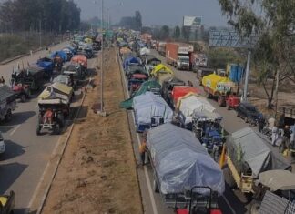 ਕਾਰੋਬਾਰ ‘ਤੇ ਭਾਰੀ ਪੈ ਰਿਹਾ ਹੈ ਕਿਸਾਨ ਅੰਦੋਲਨ, ਕੱਚੇ ਮਾਲ ਦੀ ਘਾਟ ਕਾਰਨ ਹੁਣ ਤੱਕ ਦੋ ਹਜ਼ਾਰ ਕਰੋੜ ਦਾ ਨੁਕਸਾਨ