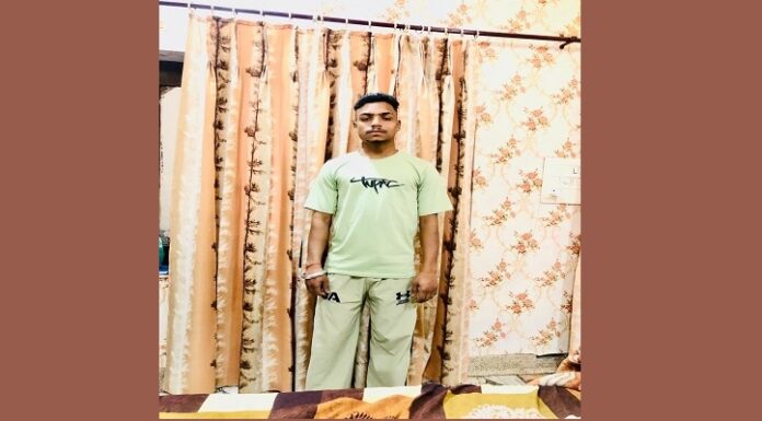 ਅੰਮ੍ਰਿਤਸਰ : ਘਰੋਂ ਸੈਰ ਕਰਨ ਨਿਕਲੇ ਮੁੰਡੇ ਦਾ ਕਿਰਚਾਂ ਮਾਰ ਕੇ ਬੇਰਹਿਮੀ ਨਾਲ ਕਤਲ, ਵੇਖੋ ਵੀਡੀਓ…