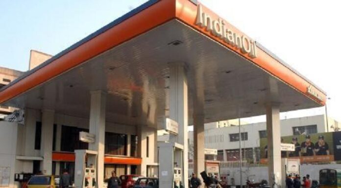 ਕਿਸਾਨਾਂ ਦੇ ਸੰਘਰਸ਼ ਵਿਚਾਲੇ ਪੈਟਰੋਲ ਪੰਪ ਮਾਲਕਾਂ ਨੇ ਸਰਕਾਰ ਖ਼ਿਲਾਫ਼ ਖੋਲ੍ਹਿਆ ਮੋਰਚਾ, ਹੜਤਾਲ ਦਾ ਐਲਾਨ