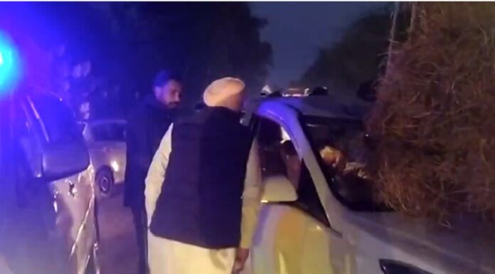 ਮੁਕਤਸਰ : ਖੜ੍ਹੀ ਟਰਾਲੀ ‘ਚ ਵੱਜੀ ਸੈਂਟਰੋ ਕਾਰ, ਟਰਾਲੀ ਦਾ ਐਂਗਲ ਬਜ਼ੁਰਗ ਮਹਿਲਾ ਦੀ ਛਾ.ਤੀ ‘ਚ ਵੜਿਆ, ਹਸਪਤਾਲ ਲਿਜਾਂਦਿਆਂ ਮੌ/ਤ