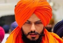 ਡਿਬਰੂਗੜ੍ਹ ਜੇਲ ‘ਚ ਭੁੱਖ ਹੜਤਾਲ ’ਤੇ 9 ਸਾਥੀਆਂ ਸਮੇਤ ਬੈਠੇ ਅੰਮ੍ਰਿਤਪਾਲ ਸਿੰਘ, ਜਾਣੋ ਕਾਰਨ