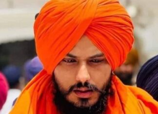 ਡਿਬਰੂਗੜ੍ਹ ਜੇਲ ‘ਚ ਭੁੱਖ ਹੜਤਾਲ ’ਤੇ 9 ਸਾਥੀਆਂ ਸਮੇਤ ਬੈਠੇ ਅੰਮ੍ਰਿਤਪਾਲ ਸਿੰਘ, ਜਾਣੋ ਕਾਰਨ