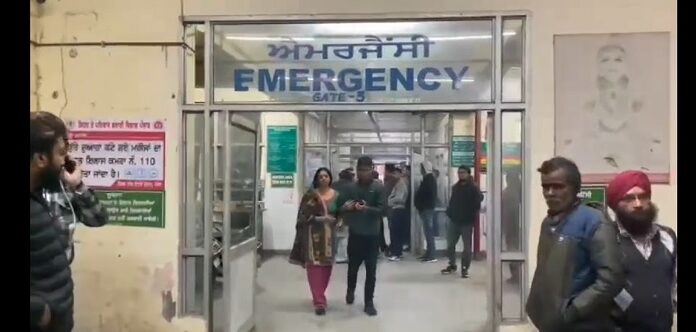 ਪੈਸਿਆਂ ਦੇ ਲੈਣ-ਦੇਣ ਨੂੰ ਲੈ ਕੇ ਦੋਸਤ ਦੀ ਬੁਰੀ ਤਰ੍ਹਾਂ ਕੁੱ.ਟਮਾਰ, ਗੰਭੀਰ ਹਾਲਤ ‘ਚ ਲੁਧਿਆਣਾ ਦੇ ਸਿਵਲ ਹਸਪਤਾਲ ਦਾਖਲ