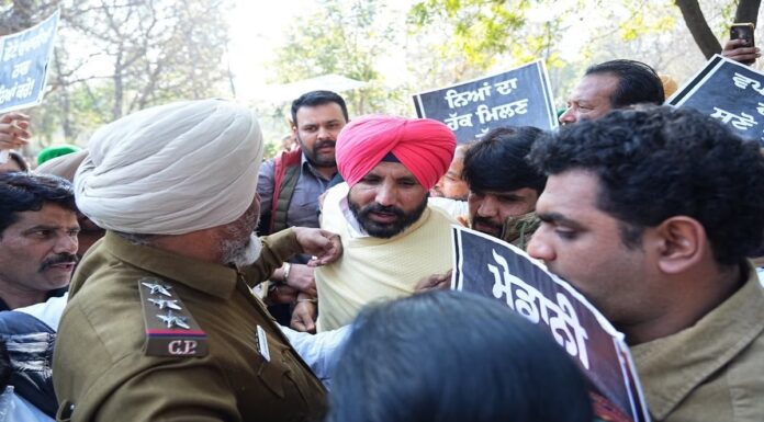 ਕਿਸਾਨਾਂ ਦਾ ਭਾਰਤ ਬੰਦ ਤਾਂ ਕਾਂਗਰਸੀਆਂ ਨੇ BJP ਲੀਡਰਾਂ ਦੇ ਘੇਰੇ ਘਰ