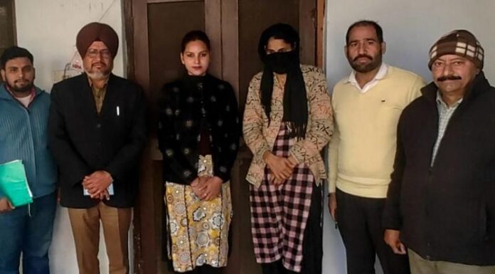 ਥਾਣੇ ‘ਚ ਵਿਆਹ ਦਾ ਝਗੜਾ ਸੁਲਝਾਉਣ ਬਦਲੇ 20 ਹਜ਼ਾਰ ਰਿਸ਼ਵਤ ਮੰਗਣ ਵਾਲੀ ਔਰਤ ਗ੍ਰਿਫਤਾਰ