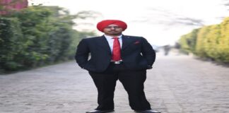 ਬਰਨਾਲਾ : ਭਿਆਨਕ ਕਾਰ ਹਾ.ਦਸੇ ‘ਚ ਵਿਧਵਾ ਮਾਂ ਦੇ ਇਕਲੌਤੇ ਪੁੱਤ ਦੀ ਮੌ.ਤ, 2 ਭੈਣਾਂ ਦਾ ਭਰਾ ਸੀ ਅੰਮ੍ਰਿਤਪਾਲ