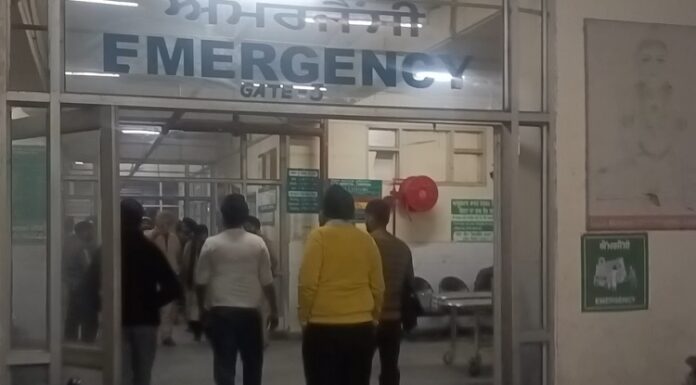 ਲੁਧਿਆਣਾ : ਰੰਜਿਸ਼ਨ ਤੇ.ਜ਼ਧਾਰ ਹ.ਥਿਆਰਾਂ ਨਾਲ ਨੌਜਵਾਨ ‘ਤੇ ਭਰੇ ਬਾਜ਼ਾਰ ‘ਚ ਹ.ਮਲਾ, ਘਰ ‘ਚ ਵੜ ਕੇ ਬਚਾਈ ਜਾਨ