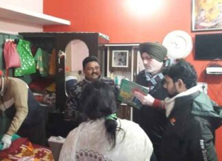 ਜਲੰਧਰ ‘ਚ ਪਿ.ਸਤੌਲ ਦੀ ਨੋਕ ‘ਤੇ ਸਬਜ਼ੀ ਕਾਰੋਬਾਰੀ ਦਾ ਪਰਿਵਾਰ ਬਣਾਇਆ ਬੰਧਕ, 12 ਲੱਖ ਕੈਸ਼ ਤੇ 15 ਲੱਖ ਦੇ ਗਹਿਣੇ ਲੁੱਟੇ