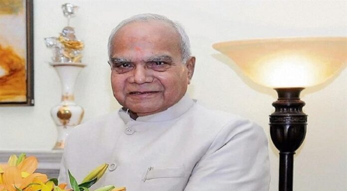 ਬ੍ਰੇਕਿੰਗ : ਪੰਜਾਬ ਦੇ ਗਵਰਨਰ ਬਨਵਾਰੀ ਲਾਲ ਪੁਰੋਹਿਤ ਨੇ ਦਿੱਤਾ ਅਸਤੀਫਾ, ਦੱਸਿਆ ਇਹ ਕਾਰਨ