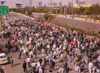 ਕਿਸਾਨਾਂ ਨੂੰ ਡੱਕਣ ਲਈ ਹਰਿਆਣਾ ਸਰਕਾਰ ਦਾ ਵੱਡਾ ਐਕਸ਼ਨ, ਬਾਰਡਰ ਸੀਲ, ਇੰਟਰਨੈੱਟ ਸੇਵਾਵਾਂ ਠੱਪ