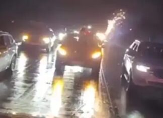 ਲੁਧਿਆਣਾ ‘ਚ ਅਨੋਖੀ ਫੇਅਰਵੈੱਲ ਪਾਰਟੀ : ਕਾਰਾਂ ‘ਚ ਸਟੰਟ ਤੇ ਸੜਕਾਂ ‘ਤੇ ਹੁੱਲੜਬਾਜ਼ੀ ਕਰਦੇ ਦਿਸੇ ਵਿਦਿਆਰਥੀ