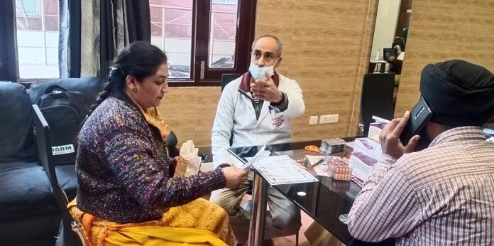 ਮੋਹਾਲੀ ‘ਚ ਪੇਂਡੂ ਵਿਕਾਸ ਤੇ ਪੰਚਾਇਤ ਵਿਭਾਗ ਵਿਖੇ ਲੱਗਾ ਮੁਫਤ ਹੈਲਥ ਚੈੱਕਅਪ ਕੈਂਪ