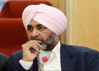 ਵੱਡੀ ਖਬਰ ! ਸਾਬਕਾ ਖਜ਼ਾਨਾ ਮੰਤਰੀ ਮਨਪ੍ਰੀਤ ਬਾਦਲ ਨੂੰ ਪਿਆ ਦਿਲ ਦਾ ਦੌਰਾ, ਨਿੱਜੀ ਹਸਪਤਾਲ ‘ਚ ਦਾਖਲ