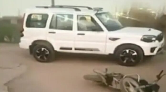 ਬ੍ਰੇਕਿੰਗ : ਮੋਹਾਲੀ ‘ਚ ਗੈਂਗਸਟਰ ਬ੍ਰਿਜੇਸ਼ ਤੇ ਪੁਲਿਸ ਵਿਚਾਲੇ ਮੁਕਾਬਲਾ, ਗੈਂਗਸਟਰ ਦੀ ਲੱਤ ‘ਚ ਲੱਗੀ ਗੋਲੀ, ਗ੍ਰਿਫਤਾਰ