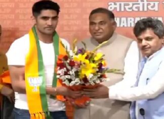 Loksabha Election : ਓਲੰਪੀਅਨ ਬਾਕਸਰ ਵਿਜੇਂਦਰ ਸਿੰਘ ਕਾਂਗਰਸ ਛੱਡ ਭਾਜਪਾ ‘ਚ ਹੋਏ ਸ਼ਾਮਲ, BJP ਵਲੋਂ ਲੜਨਗੇ ਚੋਣ