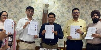 ਬੇਕ੍ਰਿੰਗ : PSEB ਵਲੋਂ 12ਵੀਂ ਤੇ 8ਵੀਂ ਦੇ ਨਤੀਜੇ ਜਾਰੀ, 12ਵੀਂ ‘ਚ ਲੜਕਿਆਂ ਨੇ ਮਾਰੀ ਬਾਜ਼ੀ, ਇੰਝ ਦੇਖੋ ਰਿਜ਼ਲਟ