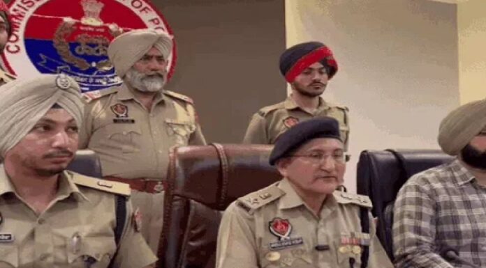 ਪੰਜਾਬ ਪੁਲਿਸ ਦੀ ਲਾਹਪ੍ਰਵਾਹੀ ! ਜਿਸ ਨੂੰ ਦੱਸਿਆ ਮ੍ਰਿਤਕ, ਉਹ ਨਿਕਲਿਆ ਜ਼ਿੰਦਾ, ਬਾਕਸ ਬੈੱਡ ‘ਚ ਮਿਲੀ ਲਾਸ਼ ਰਿਟਾਇਰਡ ਫੌਜੀ ਦੀ ਨਿਕਲੀ