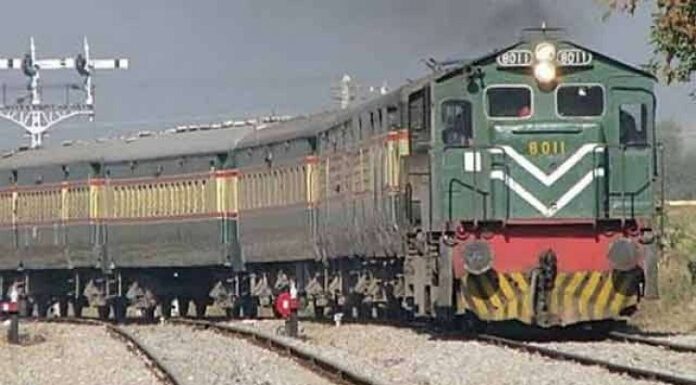 ਪਾਕਿਸਤਾਨ ਦਾ ਭਾਰਤ ਨਾਲ ਵਪਾਰ ਤੇ ਰੇਲ ਬੰਦ, ਫਿਰ ਵਾਪਸ ਕਰ ਰਿਹਾ ਸਮਝੌਤਾ ਐਕਸਪ੍ਰੈਸ ਦੇ 21 ਡੱਬੇ