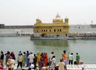 ਸ੍ਰੀ ਹਰਿਮੰਦਰ ਸਾਹਿਬ ਯੋਗ ਵਿਵਾਦ ! SGPC ਨੇ ਜਾਰੀ ਕੀਤੀ ਨਿਯਮਾਂ ਦੀ ਲੀਸਟ, ਹਰ ਸ਼ਰਧਾਲੂ ਲਈ ਨਿਯਮਾਂ ਦੀ ਪਾਲਣਾ ਜ਼ਰੂਰੀ