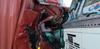 ਨੈਸ਼ਨਲ ਹਾਈਵੇ ‘ਤੇ 3 ਵਾਹਨਾਂ ਦੀ ਆਪਸ ‘ਚ ਭਿਆਨਕ ਟੱਕਰ, ਟਰੱਕ ਚਾਲਕ ਦੀ ਮੌਤ