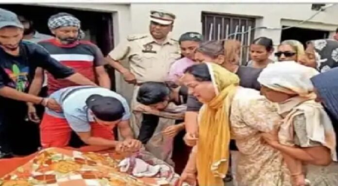 ਪੰਜਾਬ ‘ਚ ਵੱਡੀ ਵਾਰਦਾਤ ! ਘਰ ‘ਚ ਚੋਰੀ ਕਰਨ ਆਏ ਚੋਰਾਂ ਨੇ ਗਲਾ ਘੁੱਟ ਕੇ ਮਾਰਤਾ ਬਜ਼ੁਰਗ