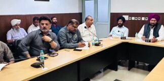 ਸਥਾਨਕ ਸਰਕਾਰਾਂ ਮੰਤਰੀ ਬਲਕਾਰ ਸਿੰਘ ਵੱਲੋਂ ਮਾਨਸੂਨ ਸੀਜ਼ਨ ਦੌਰਾਨ ਆਉਣ ਵਾਲੀਆਂ ਸਮੱਸਿਆਵਾਂ ਨੂੰ ਨਜਿੱਠਣ ਲਈ ਅਧਿਕਾਰੀਆਂ ਨਾਲ ਵੀਡੀਓ ਕਾਨਫਰੰਸ ਰਾਹੀਂ ਮੀਟਿੰਗ