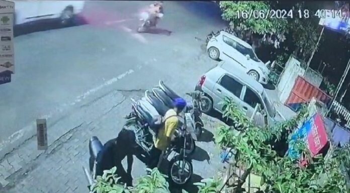 ਲੁਧਿਆਣਾ ‘ਚ ਥਾਣੇ ਬਾਹਰੋਂ ਹੀ ਮੋਟਰਸਾਈਕਲ ਚੋਰ, ਪੁਲਿਸ ਵਾਲੇ ਰਹਿ ਗਏ ਦੇਖਦੇ