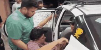 ਲੁਧਿਆਣਾ ‘ਚ ਸ਼ਰਾਬ ਦੇ ਨਸ਼ੇ ਧੁੱਤ ਕਾਰ ਸਵਾਰਾਂ ਦਾ ਕਾਰਾ ! ਮੋਟਰਸਾਈਕਲ ਸਵਾਰ ਨੌਜਵਾਨ ਨੂੰ ਮਾਰੀ ਟੱਕਰ, ਤੋੜਤੀ ਲੱਤ