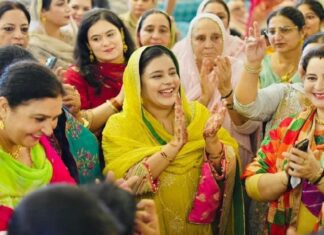 ਧੂਰੀ ਵਿਖੇ ਤੀਜ ਦੇ ਤਿਉਹਾਰ ਮੌਕੇ ਪੁੱਜੇ CM ਮਾਨ ਦੀ ਪਤਨੀ ਡਾ. ਗੁਰਪ੍ਰੀਤ ਕੌਰ, ਪਾਇਆ ਗਿੱਧਾ