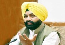 ਸੜਕ ਹਾਦਸਿਆਂ ਨੂੰ ਠੱਲ੍ਹ ਪਾਉਣ ਲਈ ਲਾਲਜੀਤ ਭੁੱਲਰ ਵੱਲੋਂ ਸੂਬੇ ‘ਚ ਟਰਾਂਸਪੋਰਟ ਪ੍ਰਸ਼ਾਸਨ ‘ਚ ਹੋਰ ਸੁਧਾਰ ਲਿਆਉਣ ‘ਤੇ ਜ਼ੋਰ